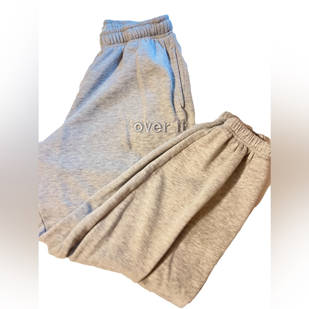 Grey sweatpants